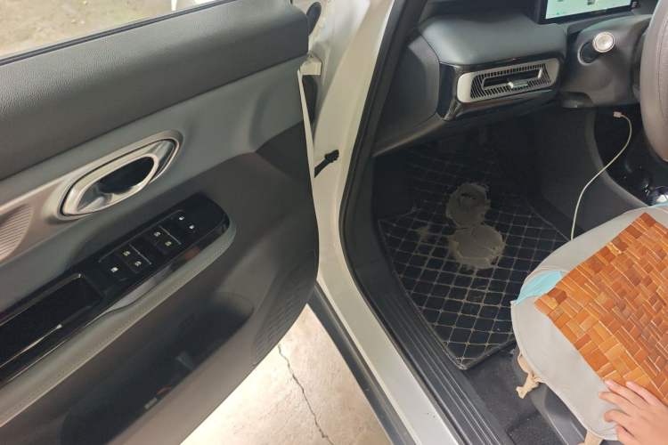 Used AION Y 2023 Plus 510 Enjoy Edition Driver Seat