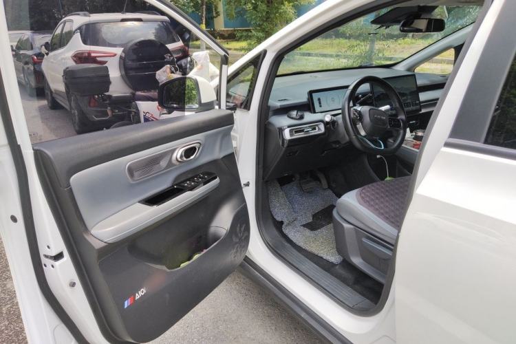 Used AION Y 2023 Plus 610 Enjoy Edition Driver Seat