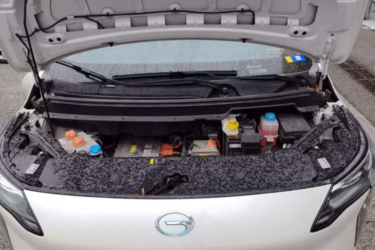 Used AION Y 2023 Younger Star Edition Engine Bay