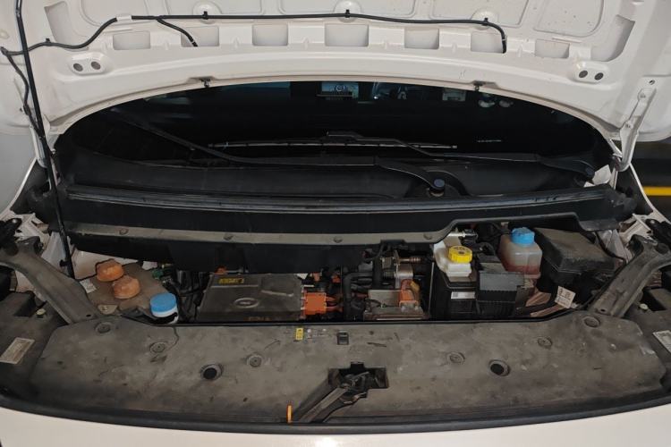 Used AION Y 2023 Younger Engine Bay