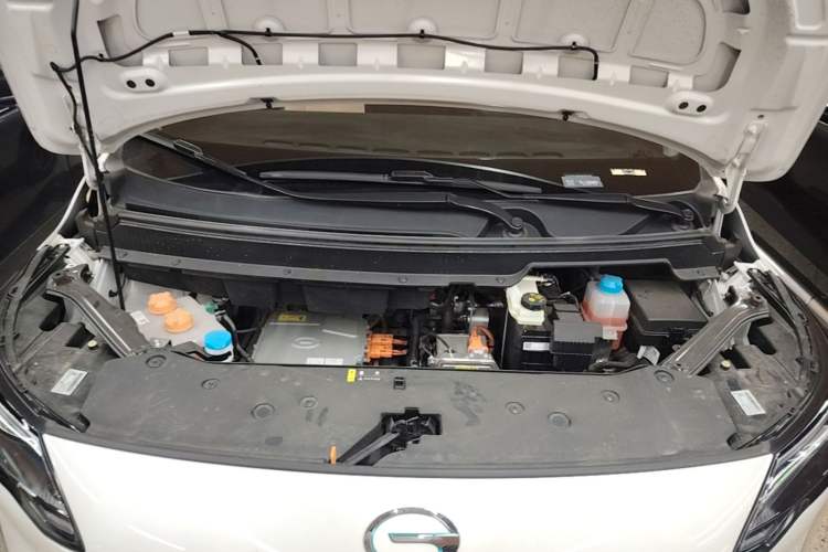 Used AION Y 2023 Plus 510 Smart Edition Engine Bay