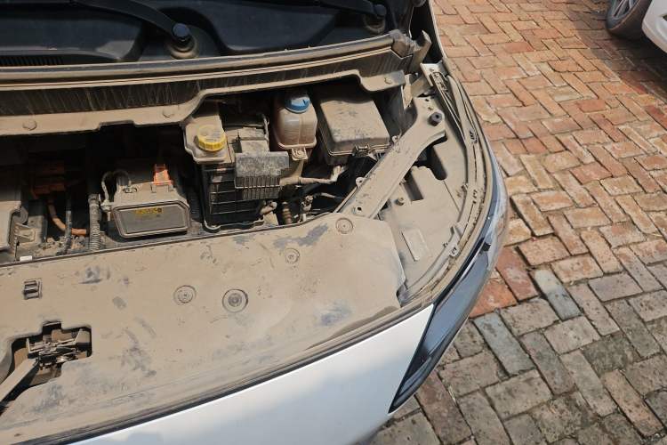 Used AION Y 2023 Plus 510 Enjoy Edition Engine Bay Left