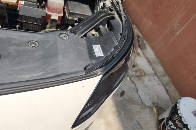 Used AION Y 2023 Plus 510 Smart Edition Engine Bay Left