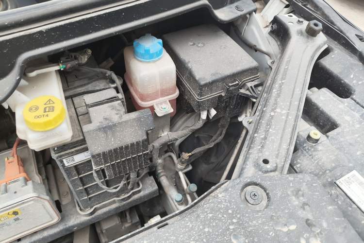 Used AION Y 2023 Plus 510 Enjoy Edition Engine Bay Left