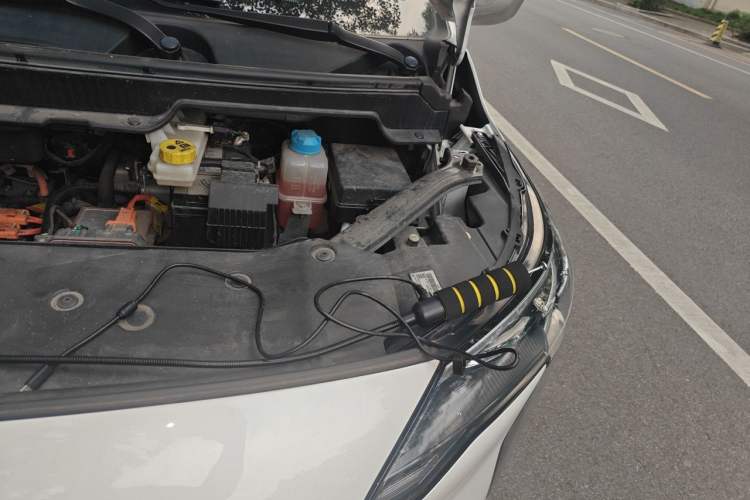 Used AION Y 2023 Younger Engine Bay Left