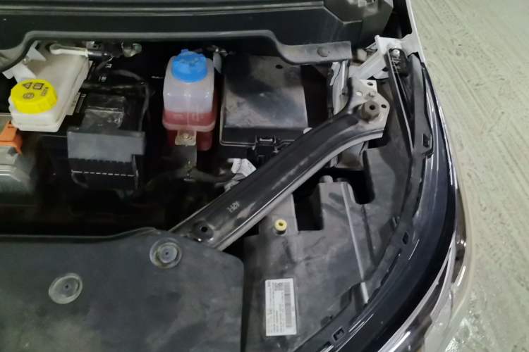 Used AION Y 2023 Younger Star Edition Engine Bay Left