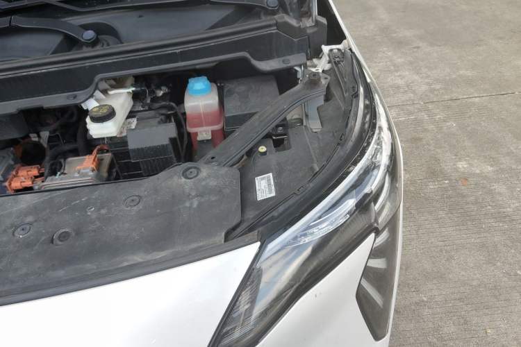 Used AION Y 2023 Plus 510 Smart Edition Engine Bay Left