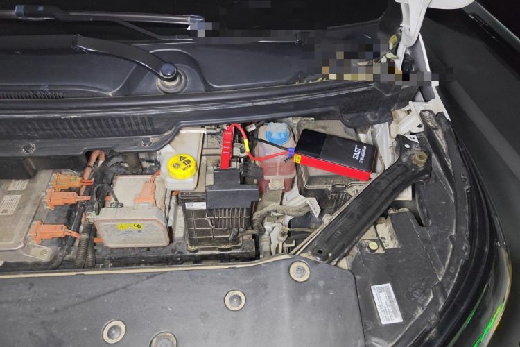 Used AION Y 2023 Plus 510 Smart Edition Engine Bay Left