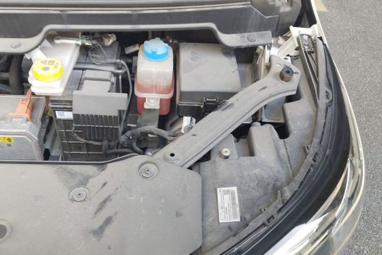 Used AION Y 2023 Plus 510 Enjoy Edition Engine Bay Left
