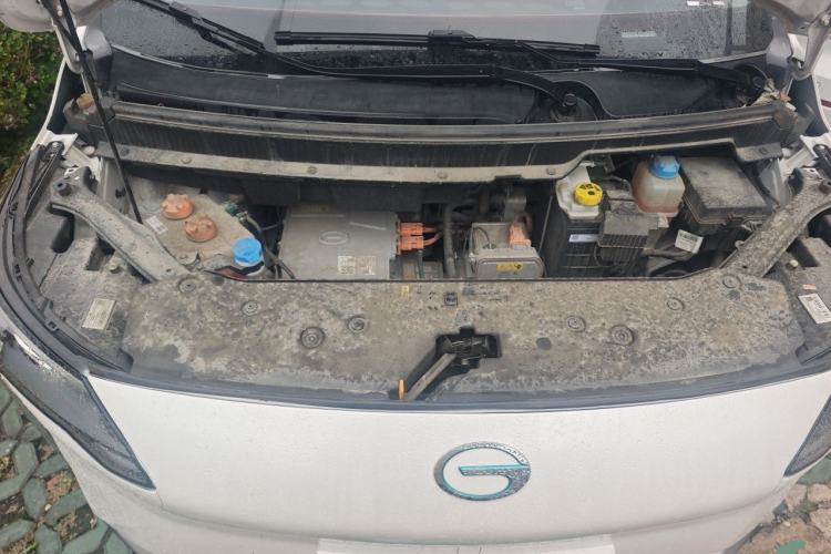 Used AION Y 2023 Younger Engine Bay
