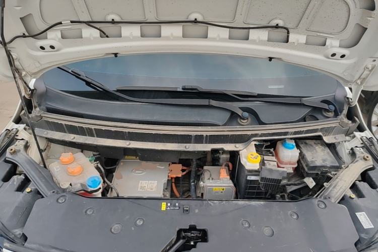 Used AION Y 2023 Plus 510 Smart Edition Engine Bay