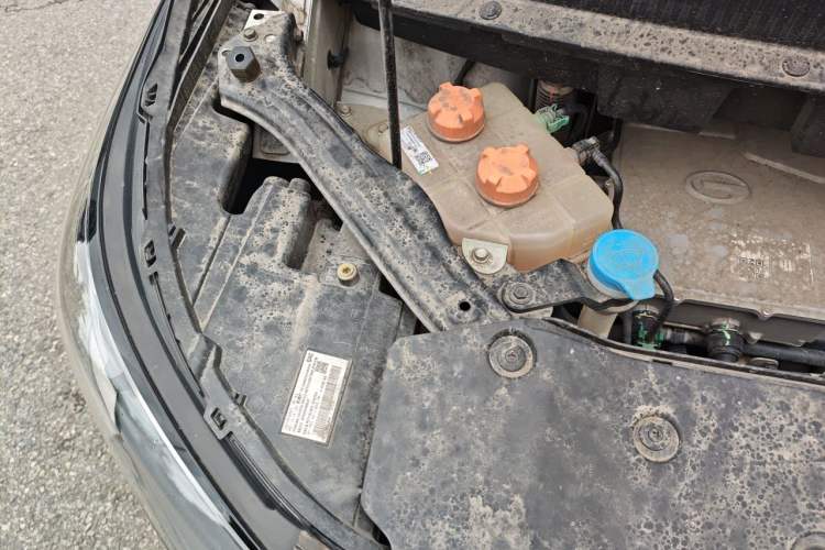 Used AION Y 2023 Plus 510 Enjoy Edition Engine Bay Right