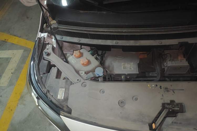 Used AION Y 2023 Plus 510 Enjoy Edition Engine Bay Right