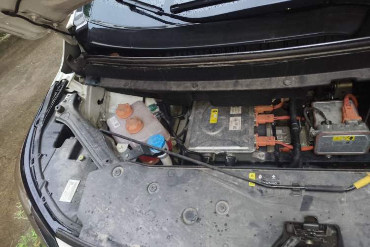 Used AION Y 2023 Younger Star Edition Engine Bay Right