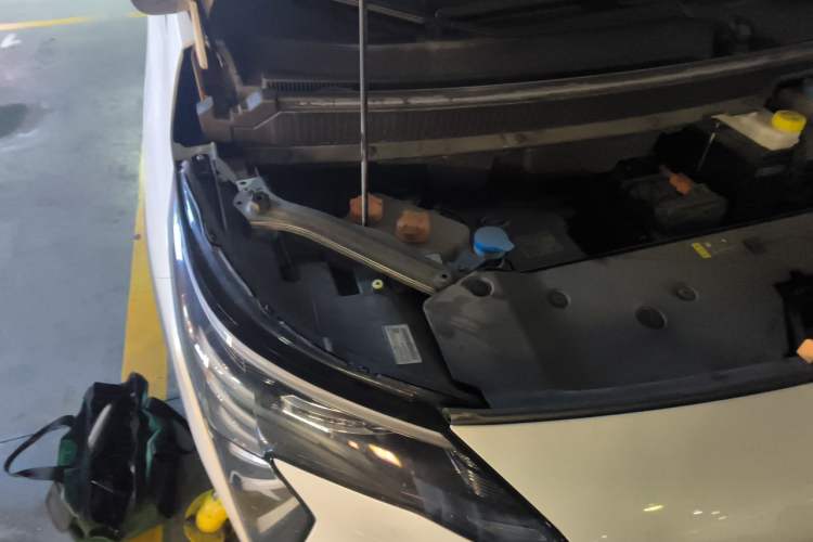 Used AION Y 2023 Younger Star Edition Engine Bay Right