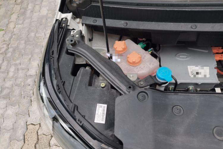 Used AION Y 2023 Plus 510 Smart Edition Engine Bay Right