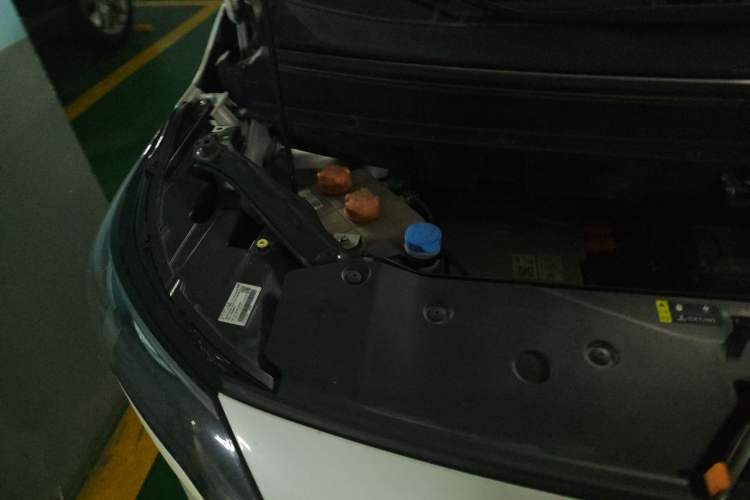 Used AION Y 2023 Plus 510 Smart Edition Engine Bay Right