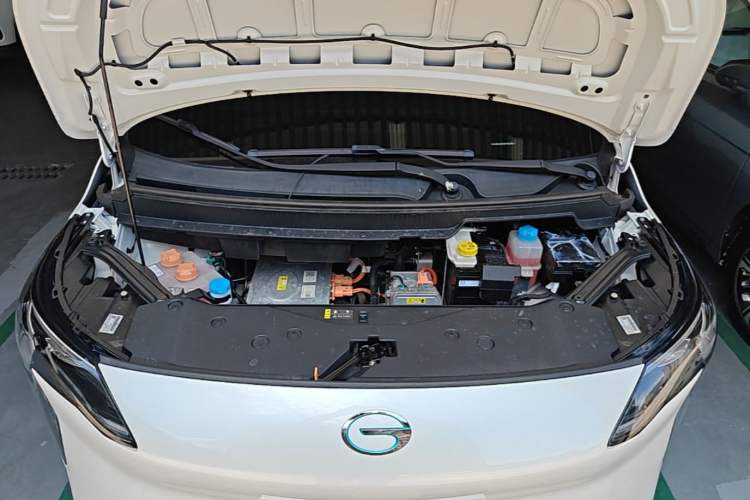 Used AION Y 2023 Younger Star Edition Engine Bay