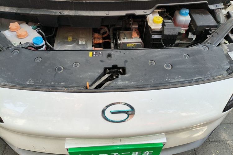 Used AION Y 2023 Younger Engine Bay