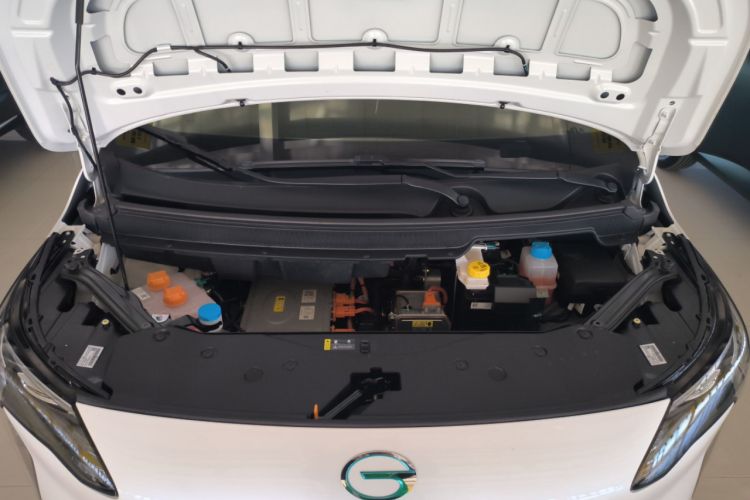 Used AION Y 2023 Plus 510 Smart Edition Engine Bay
