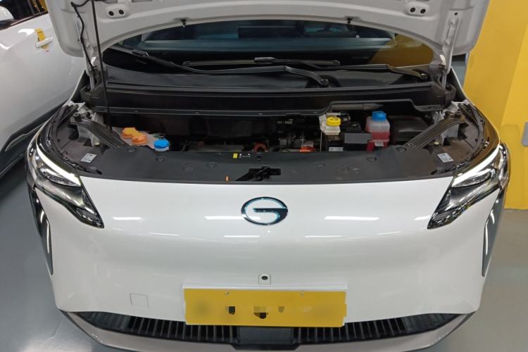 Used AION Y 2023 Plus 510 Smart Edition Engine Bay