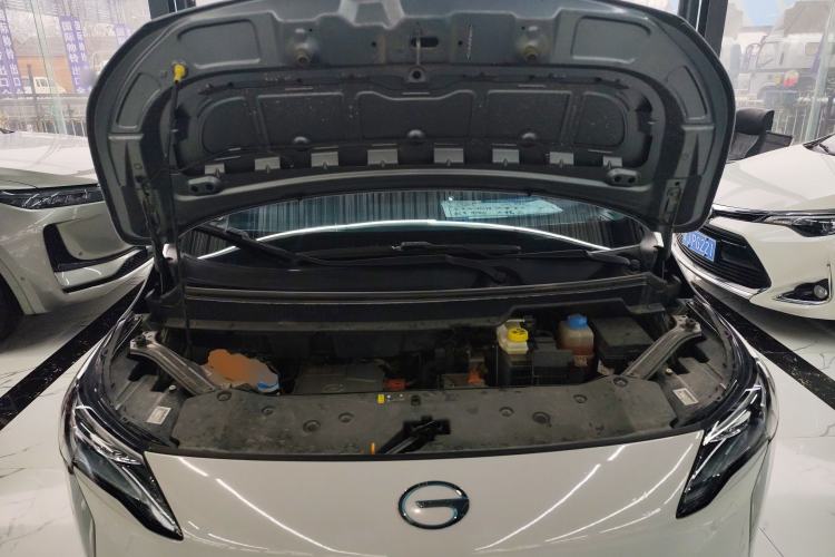 Used AION Y 2023 Plus 510 Smart Edition Engine Bay