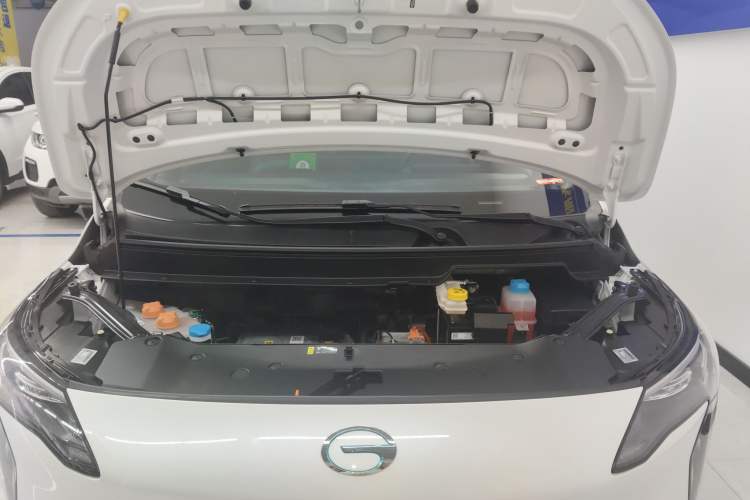 Used AION Y 2023 Younger Star Edition Engine Bay
