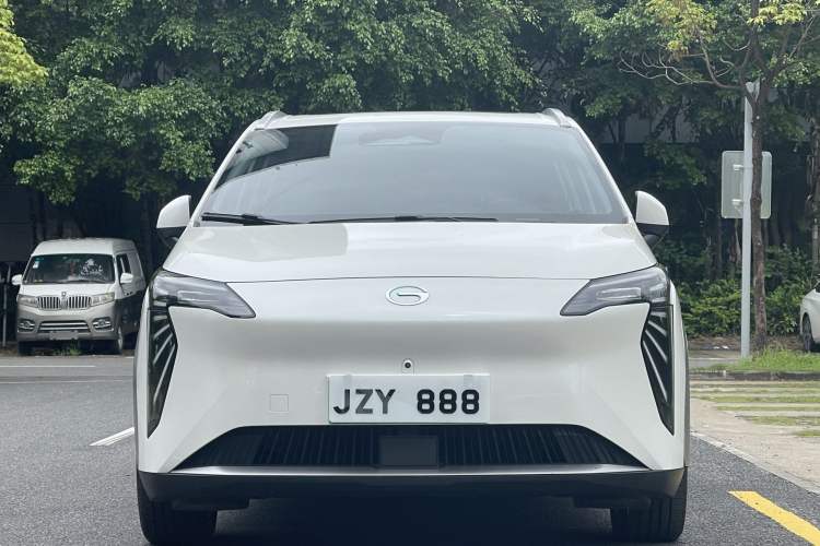 Used AION Y 2023 Plus 510 Smart Edition Exterior 1