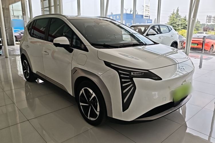 Used AION Y 2023 Younger Star Edition Exterior 1