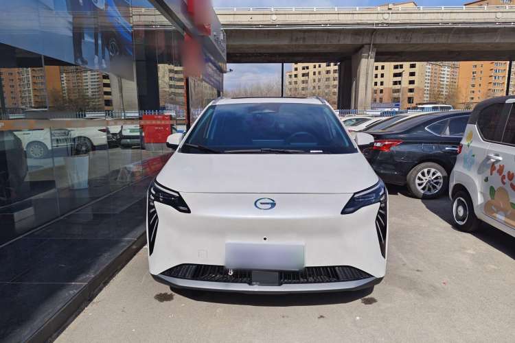 Used AION Y 2023 Younger Star Edition Exterior 2