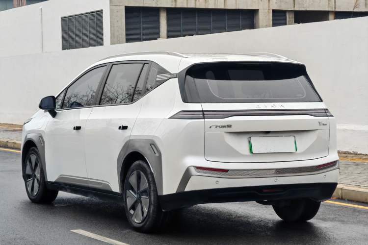 Used AION Y 2023 Plus 510 Enjoy Edition Exterior 2