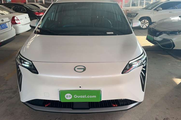 Used AION Y 2023 Younger Star Edition Exterior 3