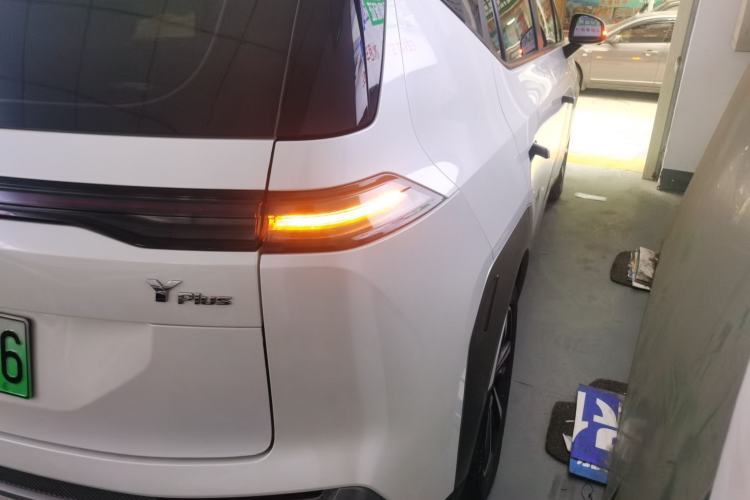 Used AION Y 2023 Plus 510 Smart Edition Exterior 3