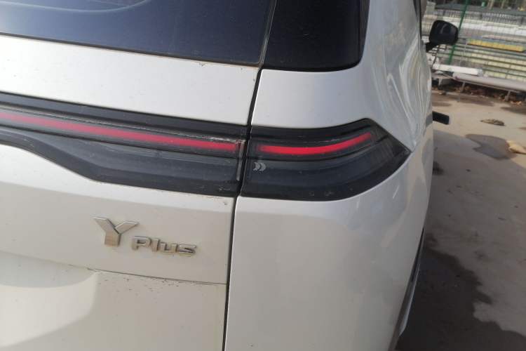 Used AION Y 2023 Plus 510 Smart Edition Exterior 3