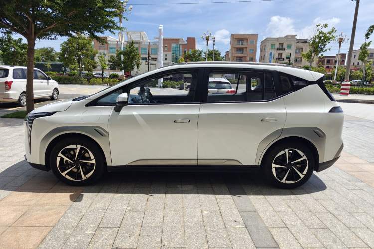 Used AION Y 2023 Plus 510 Smart Edition Exterior 3