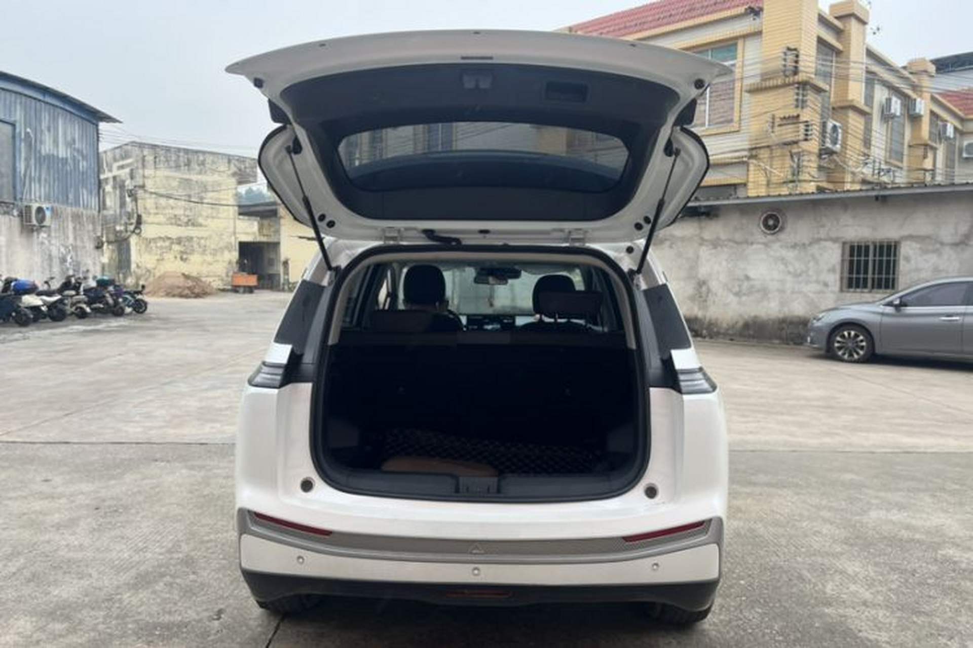 Used AION Y 2023 Plus 510 Enjoy Edition Exterior 4