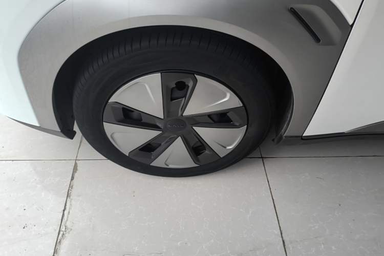 Used AION Y 2023 Plus 510 Enjoy Edition Exterior 4