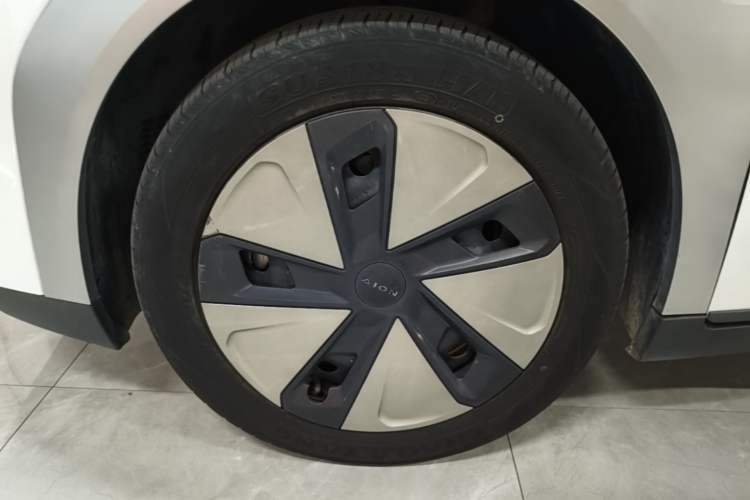 Used AION Y 2023 Plus 510 Enjoy Edition Exterior 4