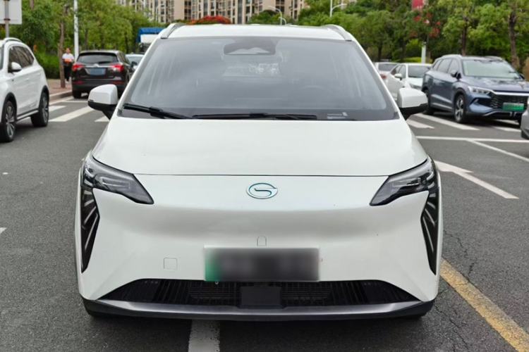 Used AION Y 2023 Younger Star Edition Exterior 5