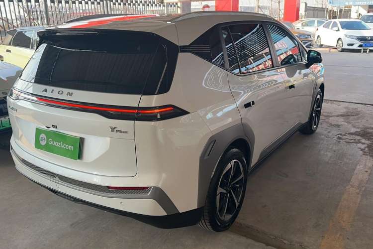 Used AION Y 2023 Younger Star Edition Exterior 5