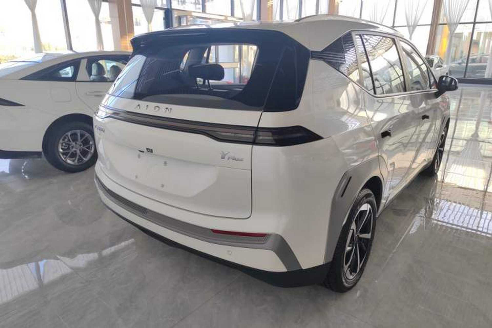 Used AION Y 2023 Plus 510 Enjoy Edition Exterior 5