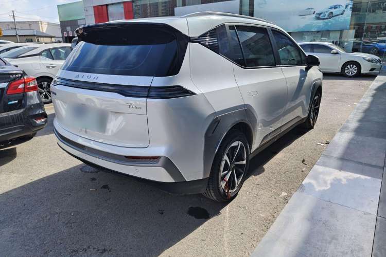 Used AION Y 2023 Younger Star Edition Exterior 5