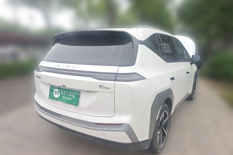 Used AION Y 2023 Younger Star Edition Exterior 5
