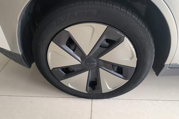 Used AION Y 2023 Plus 510 Enjoy Edition Exterior 5