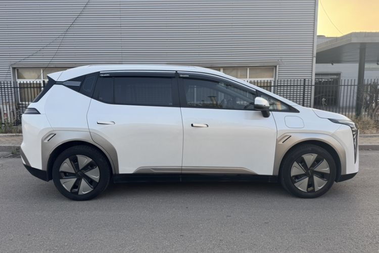 Used AION Y 2023 Plus 510 Enjoy Edition Exterior 5