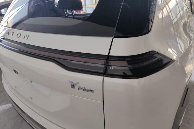 Used AION Y 2023 Plus 510 Enjoy Edition Exterior 6