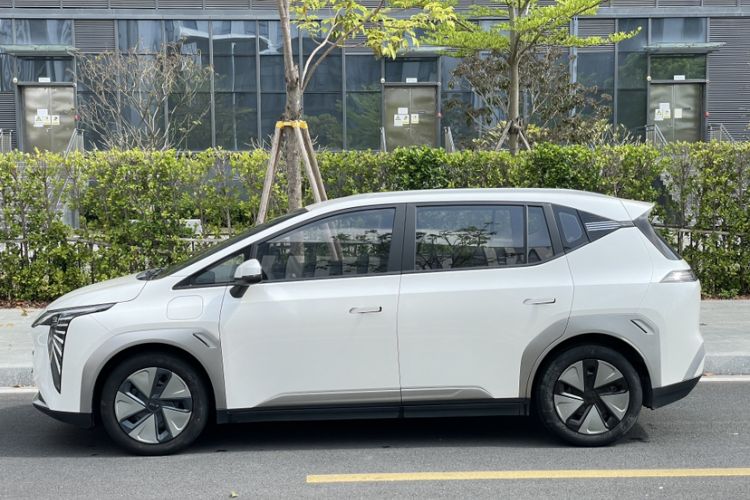 Used AION Y 2023 Plus 510 Enjoy Edition Exterior 6