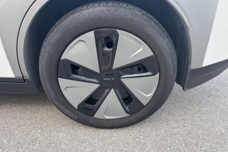 Used AION Y 2023 Plus 510 Enjoy Edition Exterior 6