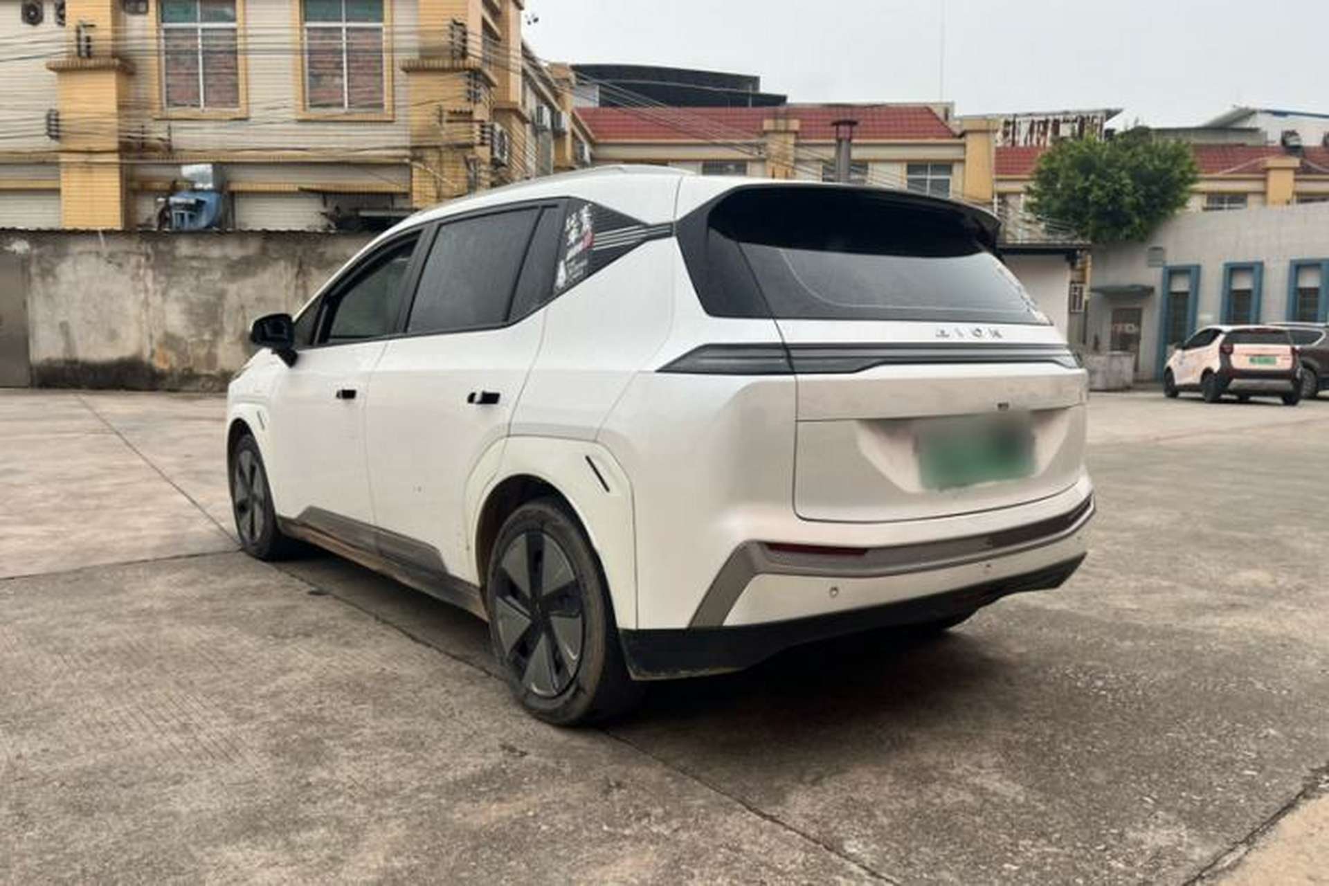 Used AION Y 2023 Plus 510 Enjoy Edition Exterior 7
