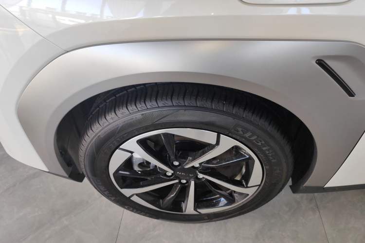 Used AION Y 2023 Plus 510 Enjoy Edition Exterior 7